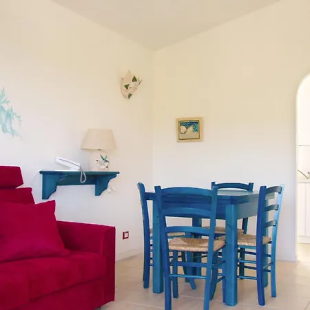 Holiday home Elegant Near Baja Sardinia *